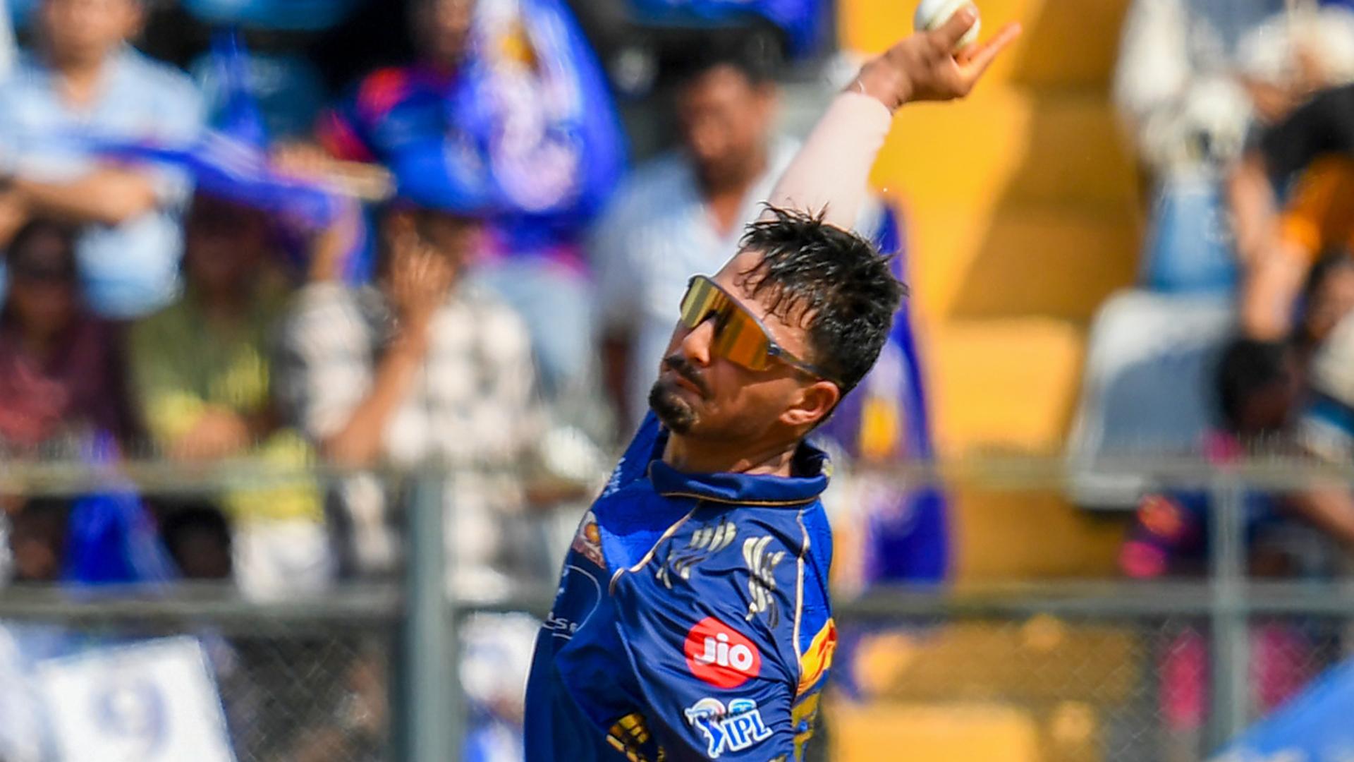 BCCI bans smart glasses within 'PMOA' in IPL, warns of strict penalties..
