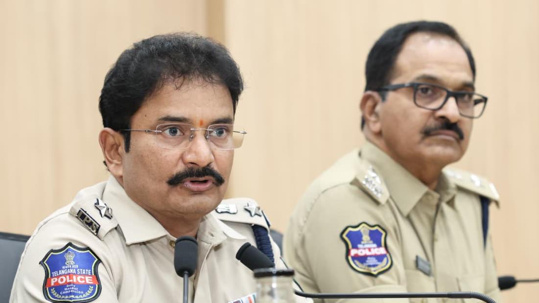Cyberabad police bust land scam, three held..
