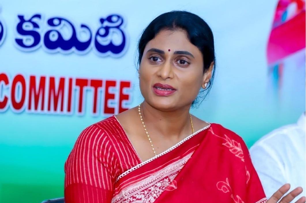 తిరుపతి కూటమి సభపై షర్మిల ఘాటు వ్యాఖ్యలు..