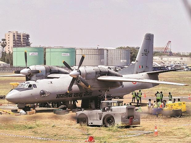 కుప్పకూలిన భారత వాయుసేన AN-32 విమానం..