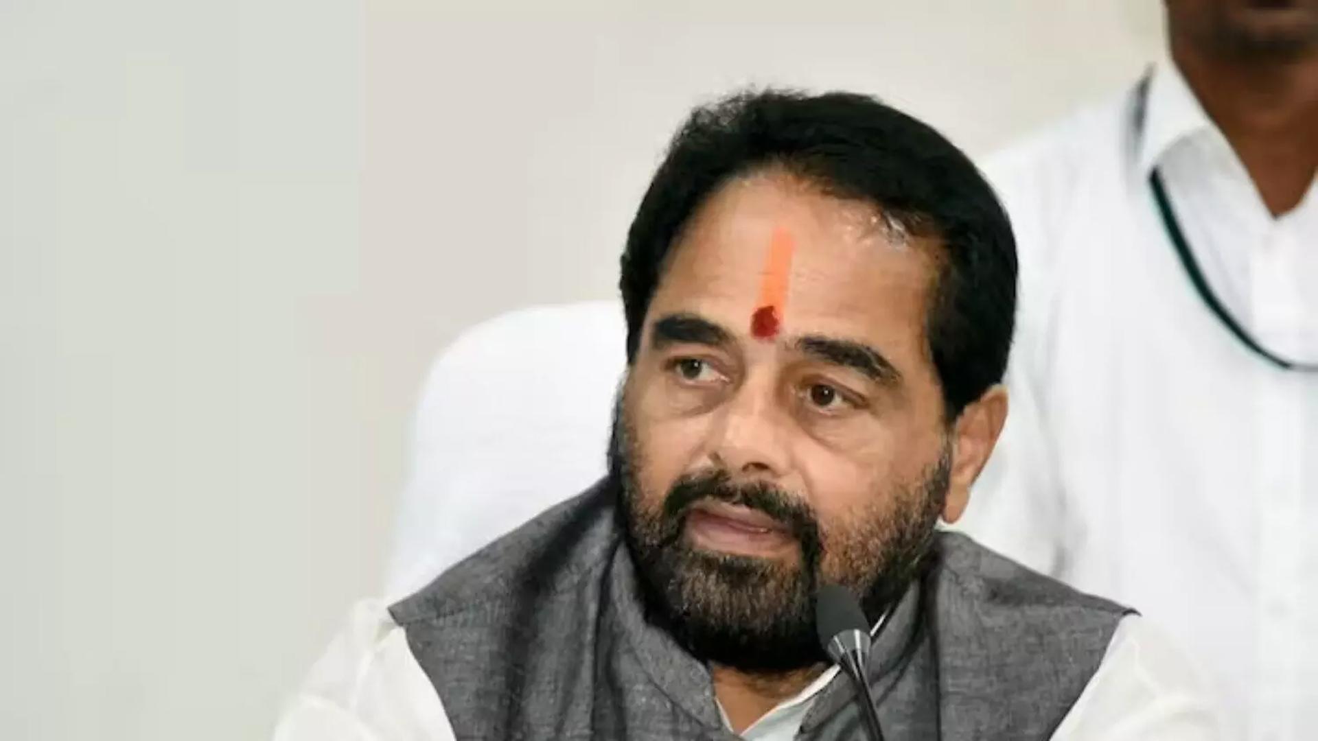 భూకబ్జా కేసు.. పోలీసు విచారణకు హాజరైన తమ్మినేని..