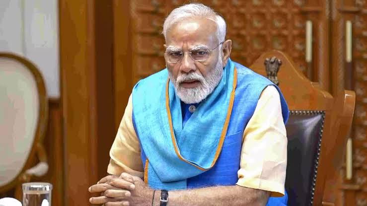 'నన్ను క్షమించండి.. నా వయసు 15 ఏళ్లే'.. ప్రధాని మోదీపై దూషణలకు సారీ చెప్పిన యువతి...