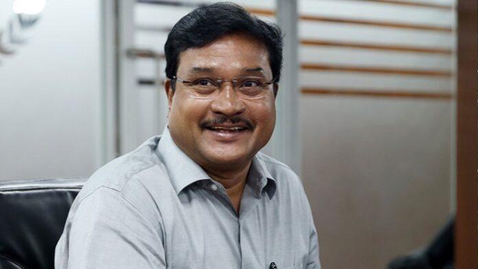 హైడ్రా చీఫ్ రంగనాథ్ సంతకం ఫోర్జరీ.. 8 ప్రముఖ కాలేజీల అక్రమాల రట్టు!