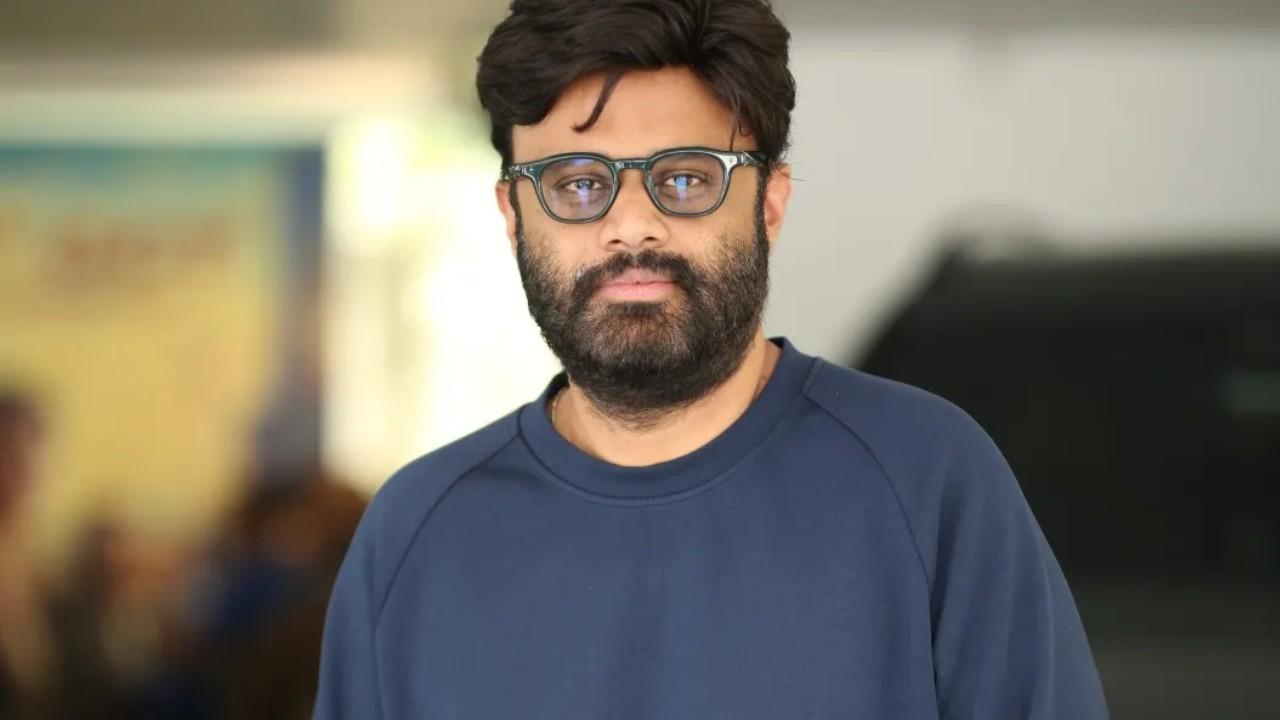 సినిమా పోస్టర్లపై వేసే కలెక్షన్ల లెక్కలు నిజం కాదని చెప్పిన నిర్మాత నాగవంశీ..